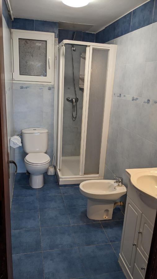 Apartamentos Juan Jose Лорет де Мар Екстериор снимка